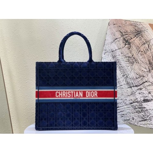 DIOR BOOK TOTE Samt M1286 Dunkelblau