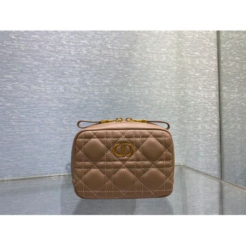 Geschmeidiges DIOR Cannage Kalbsleder C2171 Beige