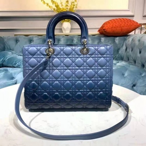 DIOR DAMENTASCHE Cannage-Lammleder mit blauem Farbverlauf M0567 Blau