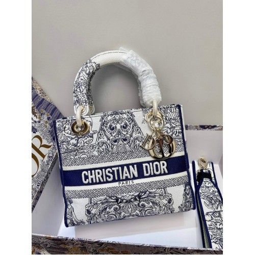 DIOR MEDIUM D-LITE LADY TASCHE Blaue Toile de Jouy-Stickerei auf der Rückseite M0565ORGO