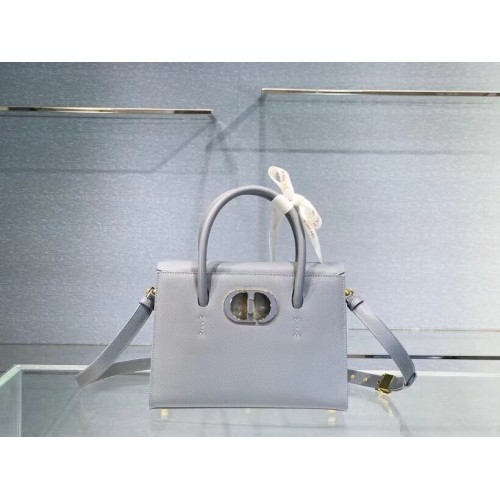 DIOR MEDIUM ST HONORE TOTE Genarbtes Kalbsleder M9321UMBA himmelblau