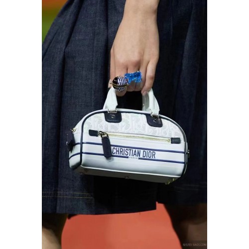 DIOR kleine Tragetasche aus Leder C9201 weiß