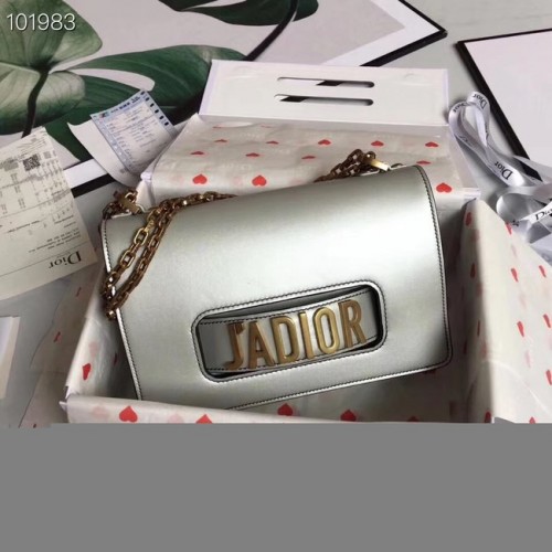 Dior Jadior Flap Bag mit Kette Kalbsleder M9000C Silber