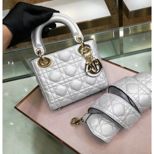 Dior MINI LADY DIOR KALBSLEDERTASCHE M0573 Silberweiß