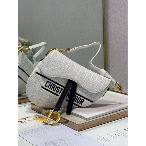 Dior SADDLE-TAS VAN KALFSLEER C9406 weiß