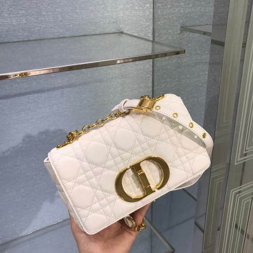 Dior KLEINE DIOR CARO TASCHE Weiches Cannage-Kalbsleder M9241 weiß