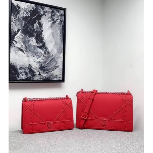 Dior ULTRAMATTE DIORAMA-TAS M0422S rot