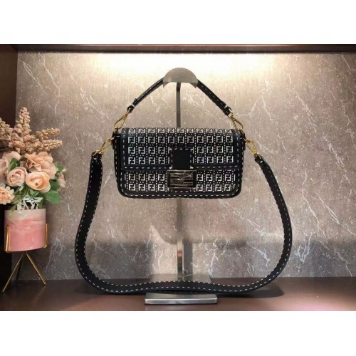 FENDI BAGUETTE Tasche F1520 schwarz