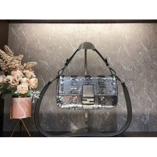 FENDI BAGUETTE Tasche Perlenscheibe F1359 Silber