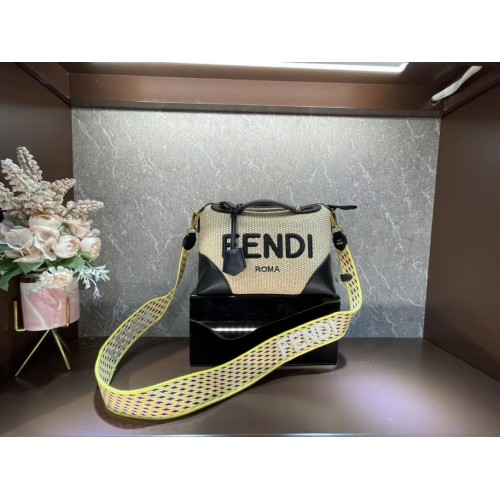 FENDI Tasche aus geflochtenem Stroh F6535 schwarz