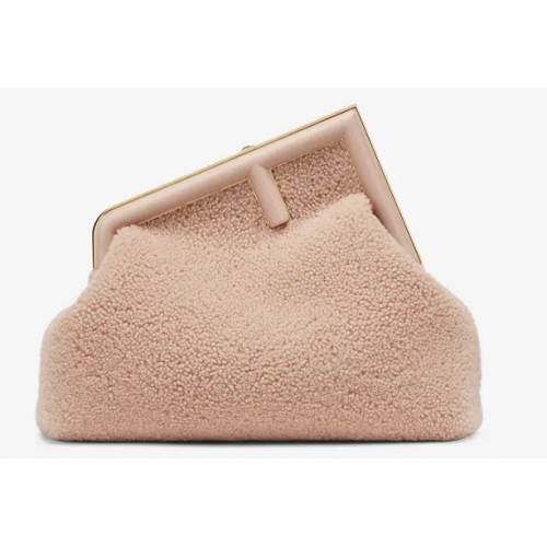 FENDI FIRST MEDIUM Tasche aus Lammfell 8BP127AH rosa