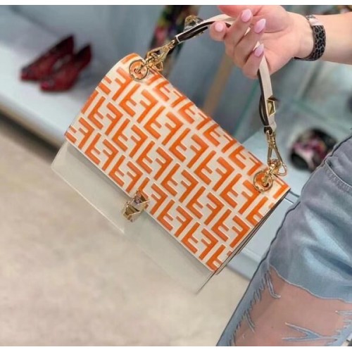 FENDI Kan I Schultertasche aus Leder 8BT283A Orange