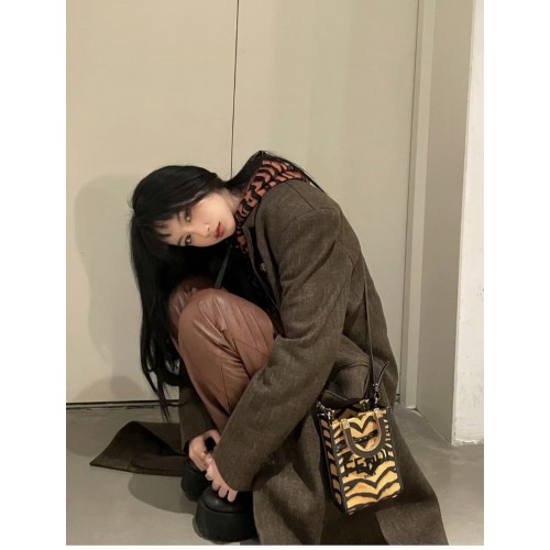 FENDI MINI SUNSHINE SHOPPER Mini-Ledertasche 8BM128 braun