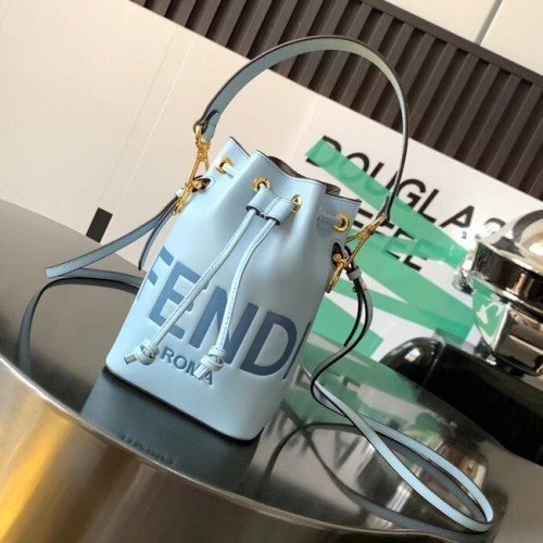 FENDI Mini-Tasche Mon Tresor aus Leder 8BS010AC blau