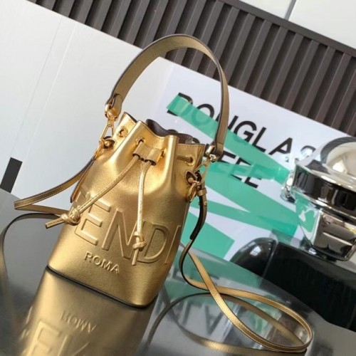 FENDI Mini-Tasche Mon Tresor aus Leder 8BS010AC Gold