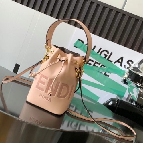 FENDI Mini-Tasche Mon Tresor aus Leder 8BS010AC Rosa