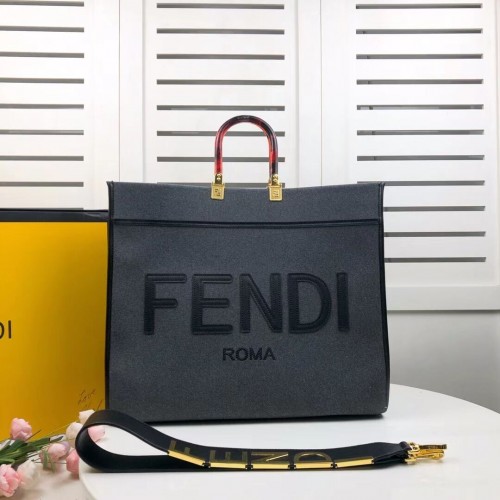 FENDI SUNSHINE LARGE Shopper aus grauem Flanell 8BH372