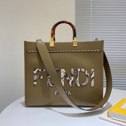 FENDI SUNSHINE Medium Snakeskin Logo Flannel Togo Shopper Bag 36553B Grau
