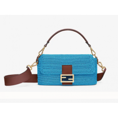 Fendi BAGUETTE Blaue gehäkelte Baumwolltasche 8BR600