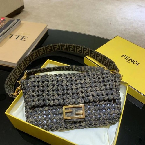 Fendi BAGUETTE Stofftasche F2468