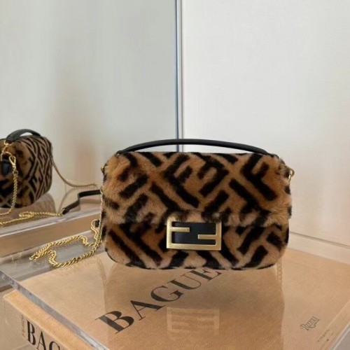 Fendi BAGUETTE Lammwolle Ledertasche 5FB0331 braun