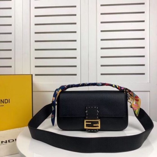 Fendi BAGUETTE Ledertasche F2466 schwarz