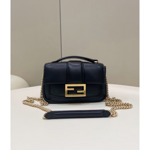 Fendi Baguette Lammfell Tasche 8BR6551 schwarz