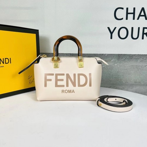 Fendi By The Way Mini Small Boston Ledertasche 8BS067A Creme