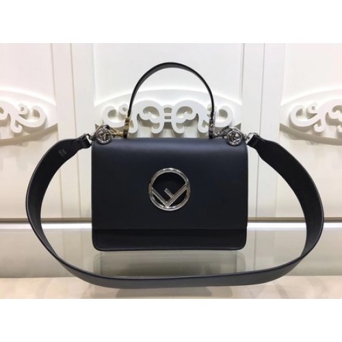 Fendi KAN I Ledertasche FD2670 Schwarz