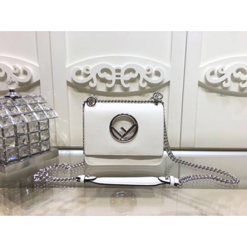 Fendi KAN I Ledertasche FD2671