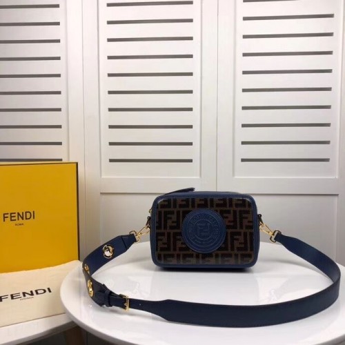 Fendi MINI CAMERA CASE Mehrfarbige Segeltuchtasche 8BF097 blau Fendi MINI CAMERA CASE Mehrfarbige Segeltuchtasche 8BF097 blau