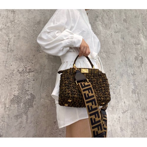 Fendi PEEKABOO ISEEU Webtasche F4587 Grün