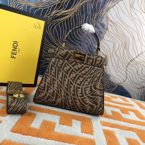 Fendi PEEKABOO MINI Braune Leder FF Vertigo Tasche 8BN244AGK