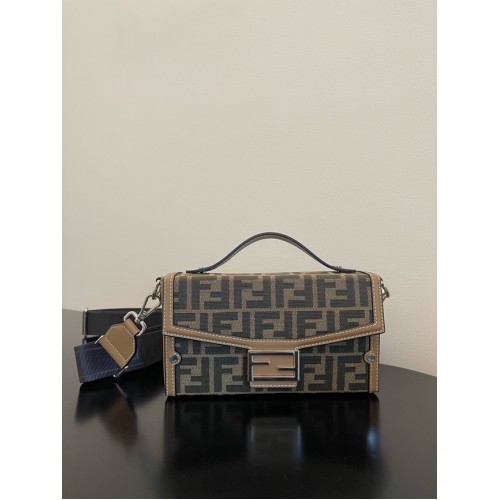 Fendi Small Boston Tasche aus taubengrauem Gobelinstoff 8BS5568A