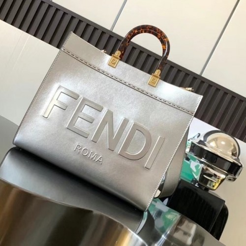 Fendi Sunshine Medium Shopper aus Leder 8BH386A Silber