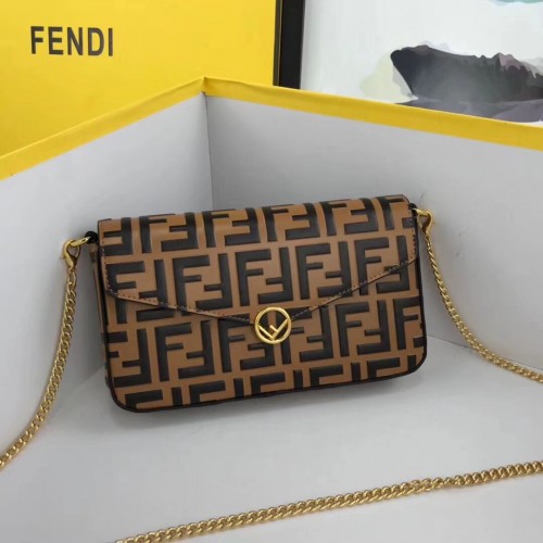 Fendi WALLET ON CHAIN WITH POUCHES Mini-Tasche aus Leder 8BS032 apricot