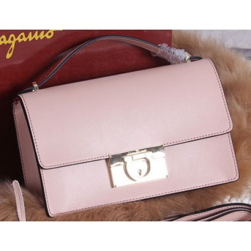 Ferragamo Medium Schultertasche aus Kalbsleder SF099 Pink