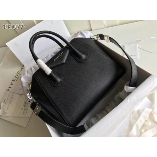 Givenchy Antigona Tasche 1080 aus genarbtem Kalbsleder schwarz