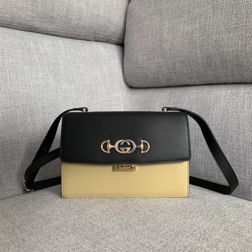 Gucci Schultertasche aus GG-Leder A576388 Schwarz-Weiß