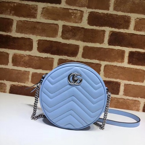 Gucci GG Marmont runde Mini-Umhängetasche 550154 Pastellblau
