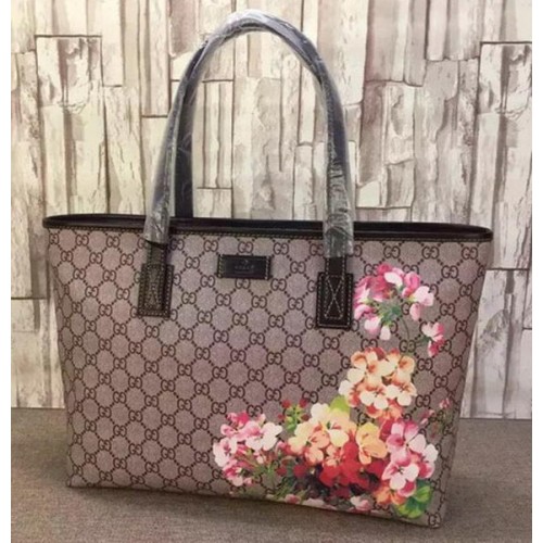 Gucci GG Supreme Canvas Tragetaschen 211137 Sakura
