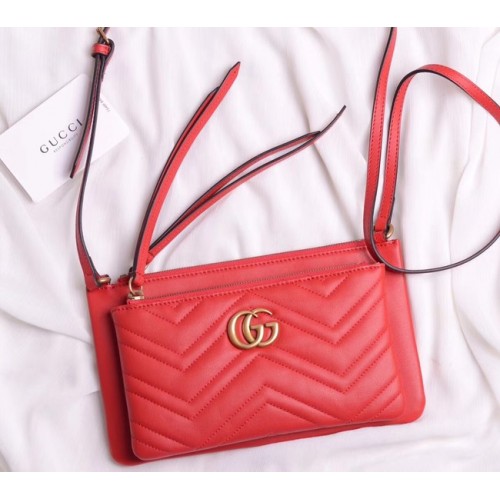 Gucci Kleine Schultertasche aus laminiertem Leder 453878 rot