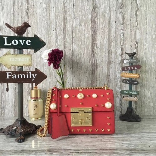 Gucci Schultertasche aus Kalbsleder mit Vorhängeschloss 432182 Rot