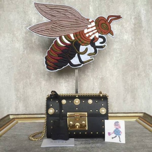 Gucci Schultertasche aus Leder mit Vorhängeschloss und Nieten 432182A Schwarz