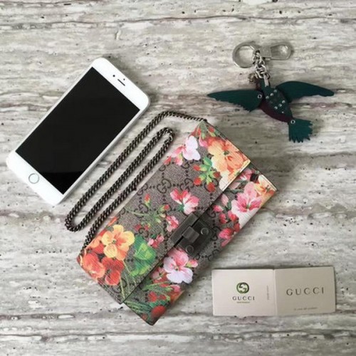 Gucci Vorhängeschloss Tian Continental Geldbörse 453506 Wein