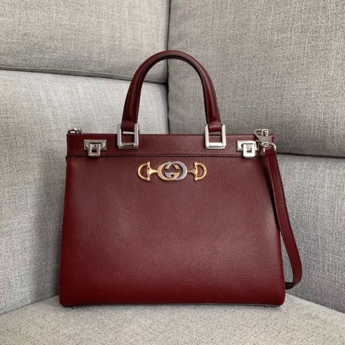 Gucci Zumi Tasche aus gekörntem Leder mit mittlerem Griff oben 564714 Burgund