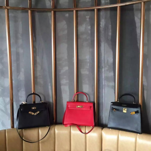 Hermes Birkin 32CM Tasche Gold Hardware H32695