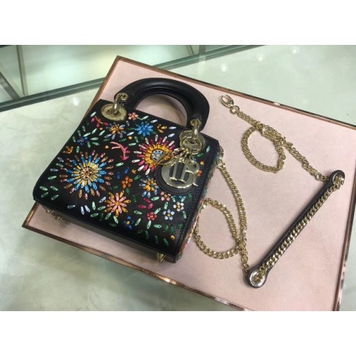 LADY DIOR besticktes Rindsleder M05055