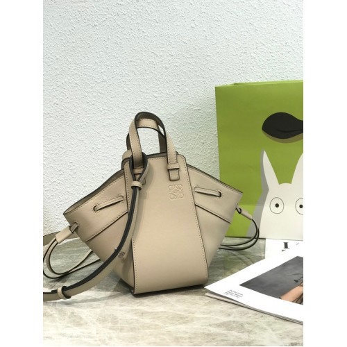 Loewe Hammock Mini Tasche Original Leder A6888 Apricot