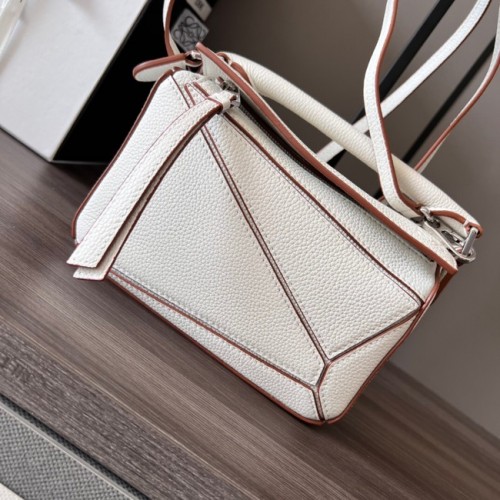 Loewe Mini Puzzle Bag Original Leder 6124 creme